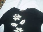 Черна блуза с цветя и 7/8 ръкав Erreuno с нова цена SA400354.JPG