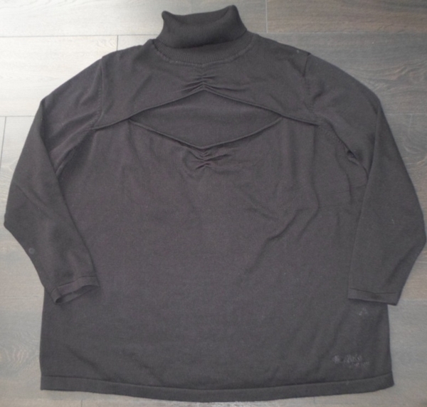 Черен екстравагантен пуловер за макси дама! lusy12345_SAM_0049.JPG Big