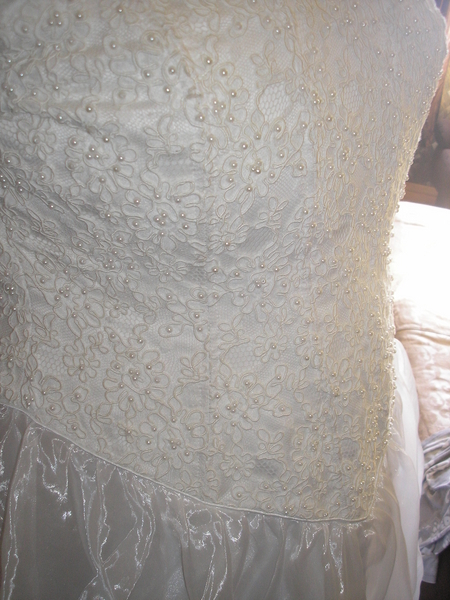 Дизайнерска булчинска рокля с подаръци dayzy_11.JPG Big