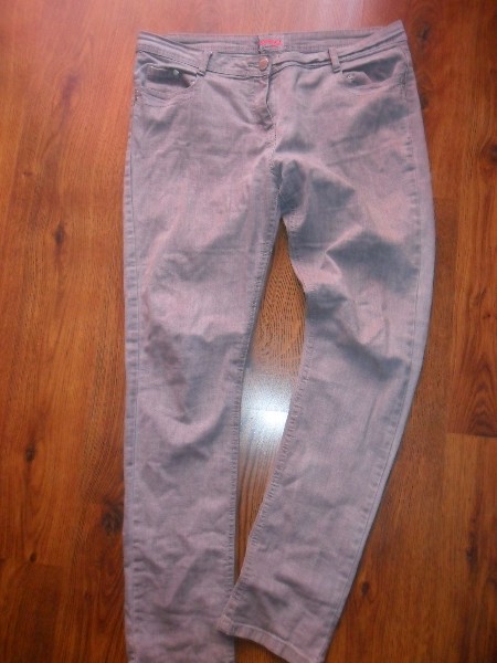 Grey Skinny Jeans UK 18 nadinka_88_22845901_1_800x600.jpg Big