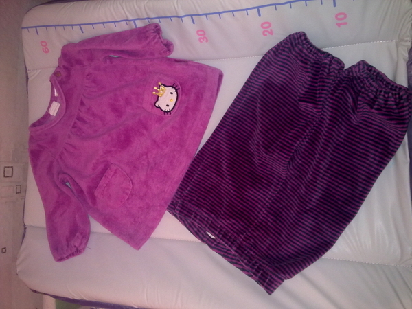 Hello Kitty by H&M екипче- туника и панталонки в лилаво за принцеса. 4-6 месеца, 68 размер AlexaGi_23022012856.jpg Big