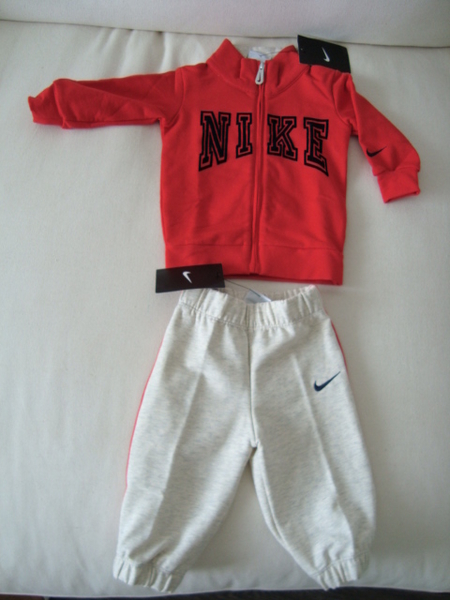 Страхотно екипче Nike за малко сладурче oreo_DSC03824.JPG Big