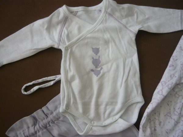 Почти ново комплектче за новородено в лилаво - размер 50 dioni_029425067.jpg Big