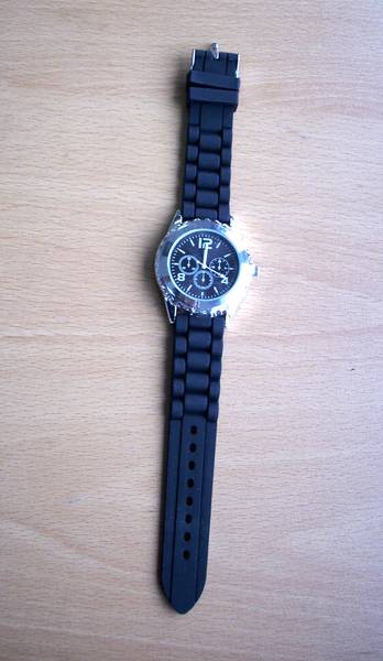Нов практичен часовник watch-only.JPG Big