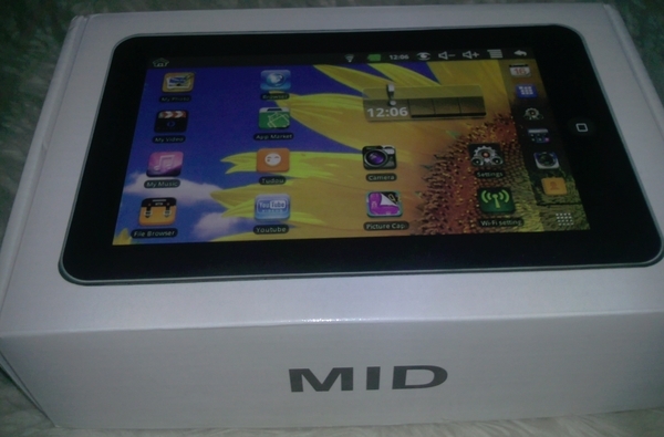 Superpad i7 Android 2.2 Tablet PC 7-инчов Infotmic moi4ik_0252.jpg Big