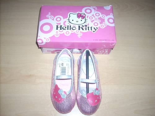 чисто нови обувки Hello Kitty Picture_0051.jpg Big