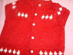 Лот от червено плетено комплектче и шапка с Мечо пух DSC007001.JPG