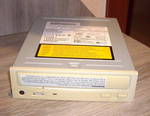 CD-ROM устройство IMGP7253.JPG