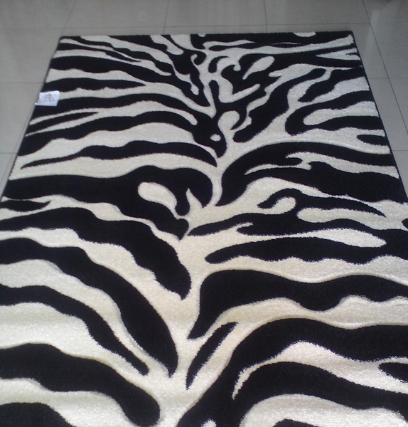 Релефен килим- Страхотен lilince_DSC02372.JPG Big