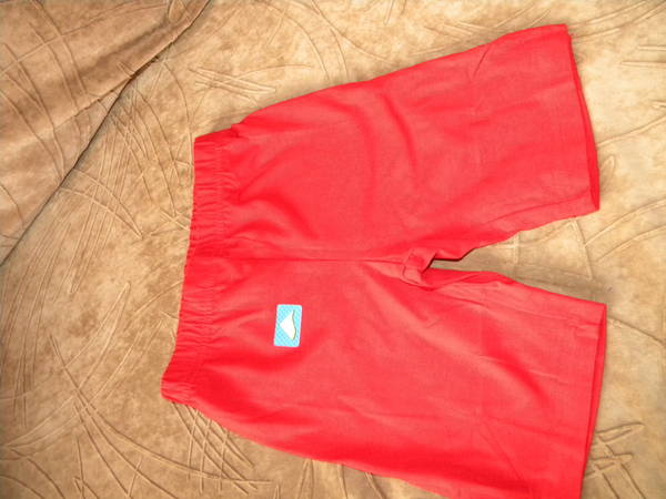 Чисто ново червено панталонче DSCN21521.JPG Big