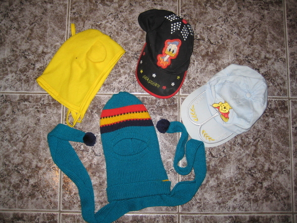 4 шапки за детенце между 1 и 2 години или като подарък iliana_1961_Picture_16771.jpg Big