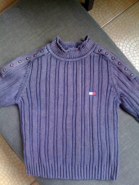 Невероятен пуловер на TOMMY HILFIGER...ИДЕАЛЕН ЗА КОЛЕДЕН ПОДАРЪК! 55_025.jpg Big