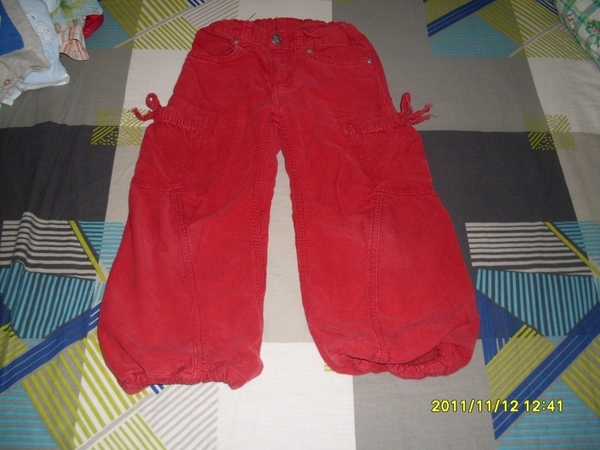 подплатени джинси на H&M puhi79_SDC13803.JPG Big