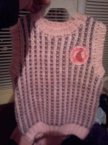 Ново пуловечрче за мадамка в нежно розово и сиво DSC006551.JPG Big