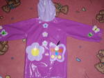 Много красиво якенце-дъждобранче за малка кукла PA263813.JPG
