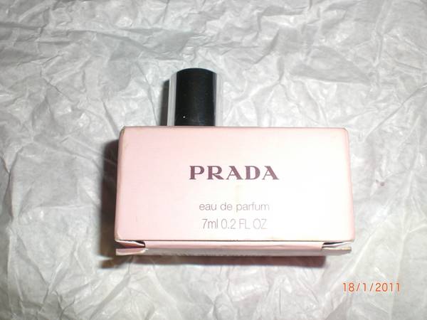 парфюм Prada -оригинал дамски и мъжки CIMG7824.JPG Big