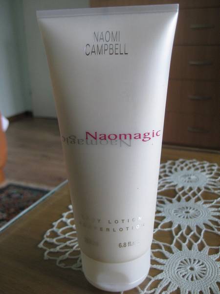 Лосион за тяло Naomagic by Naomi Campbell 200ml IMG_24201.JPG Big