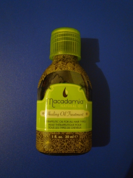 Macadamia Healing Oil Treatment Monica_DSC04762_-_Copy.JPG Big