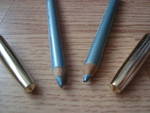 Два молива за очи с пощенските DSC061121.JPG