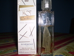 Hot Couture White collection by Givenchy-35/50мл. Little_kiss_PB190047.JPG