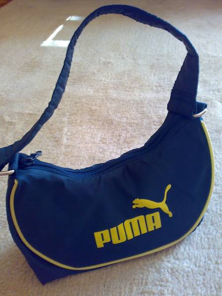 Малка нова оригинална чанта Puma 190920102088.jpg Big