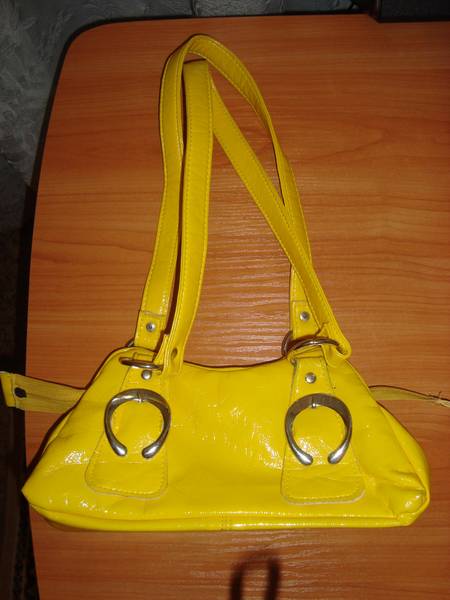Жълта чанта DSC012451.JPG Big