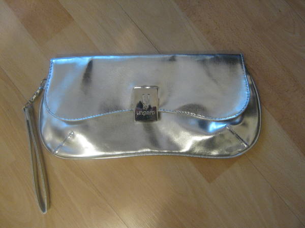 Сребриста чанта- плик IMG_28541.jpg Big