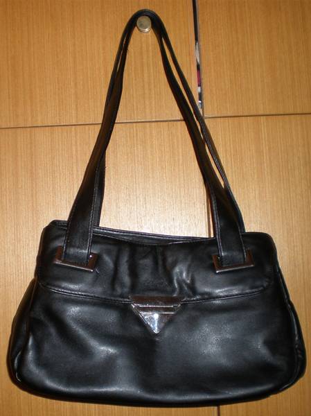 Черна чанта от изкусвена кожа PC281381.JPG Big