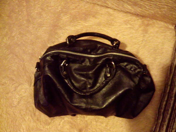Страхотна черна чанта Photo-1667.jpg Big