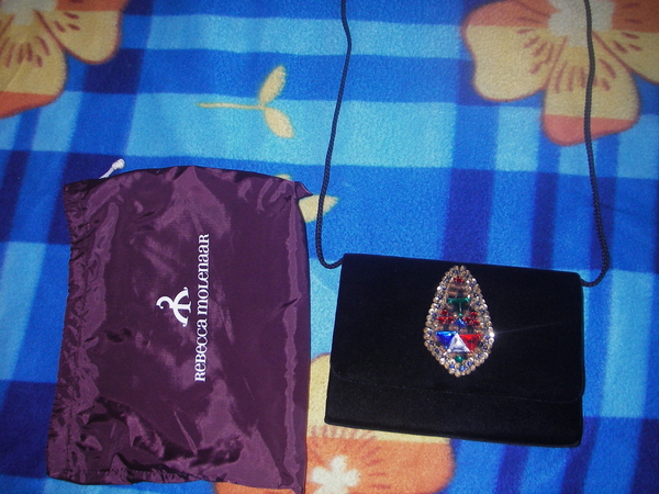 Чантичка с мъниста и камъни,подходяща за бал sakarel_Picture_027.jpg Big
