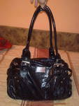 Черна лачена чанта Escensio - Special Edition 141120101550.jpg