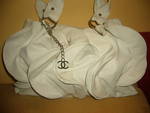 CHANEL-бяла кожена чанта P10900211.JPG