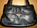 Черна чанта от изкусвена кожа PC281382.JPG