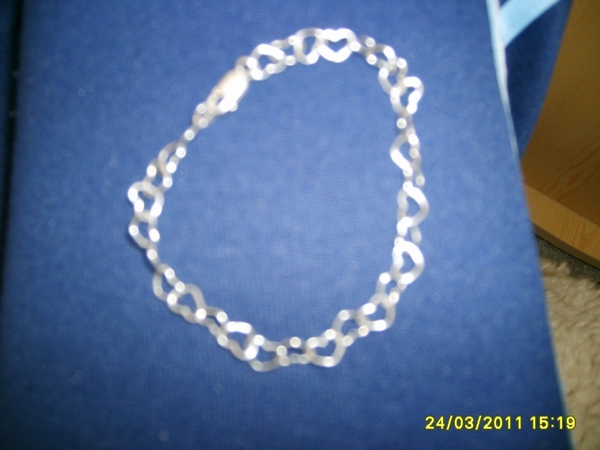 Сребърна гривна сърчица 925(италианско сребро) S5006188.JPG Big