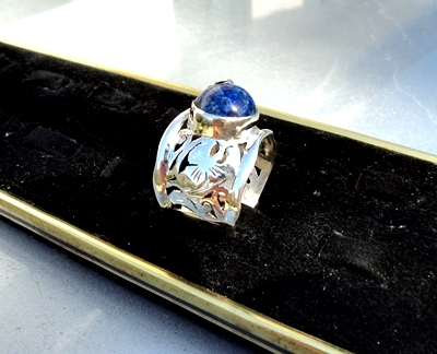 модел 105 Сребърен пръстен,тип халка с ажур,гравировка radimm_105.JPG Big