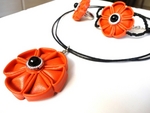 Комплект от колие, гривна и пръстен с цветя от оранжев кожен плат. Kammy_DSC00528.JPG