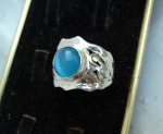 модел 129 Изработен от масивно сребро  Дамски пръстен  Камъка на пръстена  е ръчно кован, а не лепен radimm_129.JPG