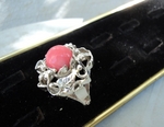 модел 186 Сребърен пръстен с розов корал Изключително модерна и ефектна визия. Пръстенът е с Уникална ръчна изработка. radimm_186_5_.JPG
