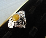 модел 194 Сребърен пръстен с жълт нефрит Изключително модерна и ефектна визия. radimm_194_5_.JPG