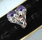 модел 196  Сребърен пръстен с два броя лилав нефрит Пръстенът е с Уникална ръчна изработка. radimm_196_3_.JPG
