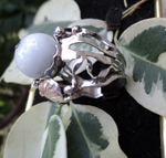 модел 206  Изработен от масивно сребро  Дамски пръстен,с инкрустиран 1 камък бял оникс radimm_206_4_.JPG