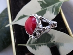 модел 229  Изработен от масивно сребро  Дамски пръстен,с инкрустиран 1 камък червен корал radimm_229_1_.JPG