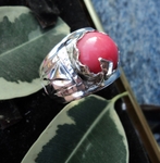 модел 232  Изработен от масивно сребро  Дамски халка,с инкрустиран 1 камък розов корал radimm_232_4_.JPG