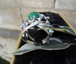модел 246  Изработен от масивно сребро  Дамски пръстен,с инкрустиран 1 камък зелен   нефрит radimm_246_4_.JPG