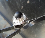 модел 267  Изработен от масивно сребро   пръстен  подходящ за мъже и жени,с   инкрустиран 1 камък черен матов ахат radimm_267_3_.JPG