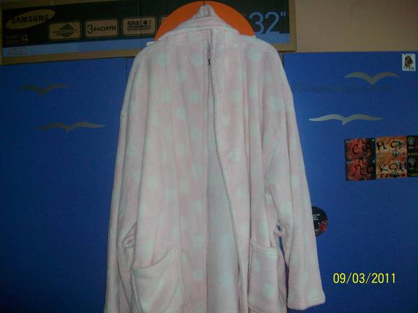 Страхотен халат за вкъщи 100_2598.JPG Big