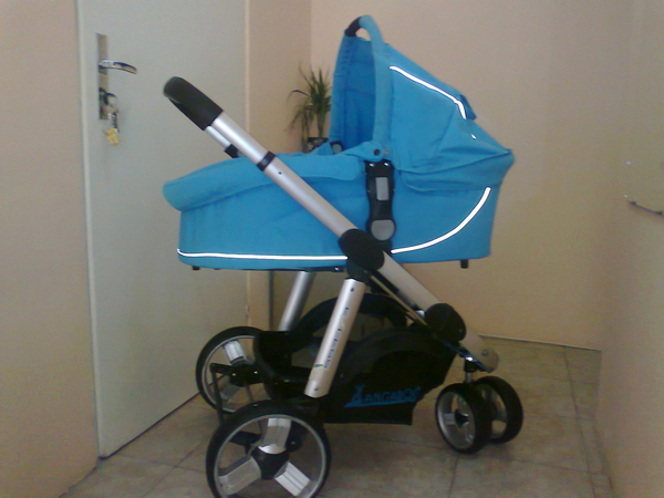 Комбинирана детска количка Cangaroo Exscess desislavad_0579.jpg Big