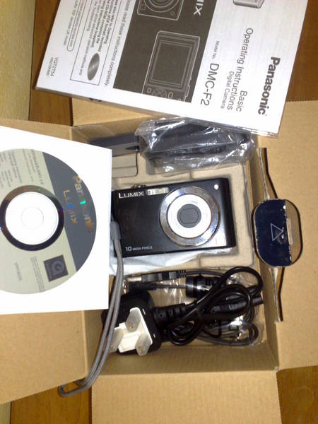 Цифров фотоапарат Panasonic 14102010989.jpg Big