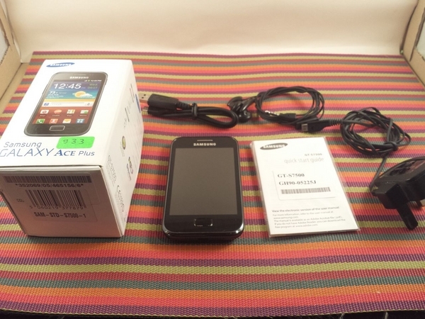 Samsung Galaxy Ace Plus S7500 (933) (Пълен комплект!) zorvalth_933-1.jpg Big