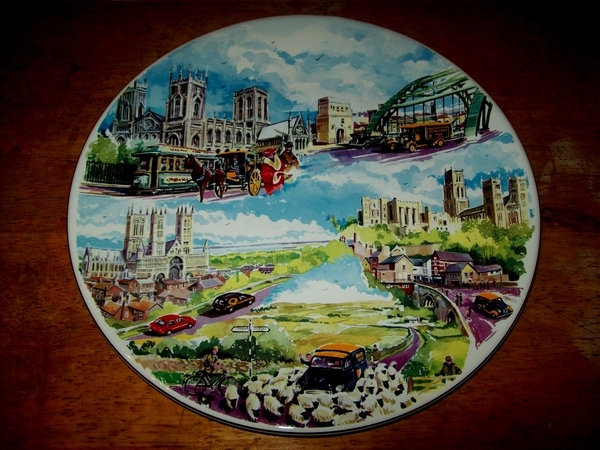 Сувенирна голяма чиния ”ПАРИЖ” Rachel_Sun_107_9703.JPG Big